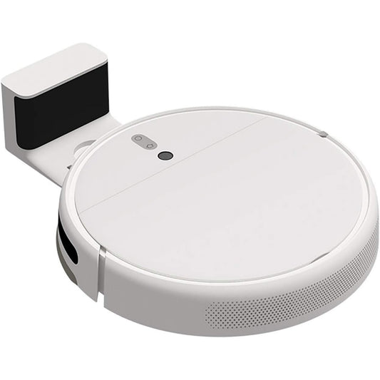 Ce robot aspirateur combine la collecte de la poussiere et une commande a distance